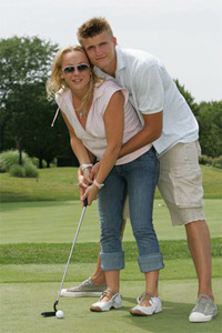 Illustration for article titled Cultural Oddsmaker: Who's the Next NBA Wife to Go Psycho?